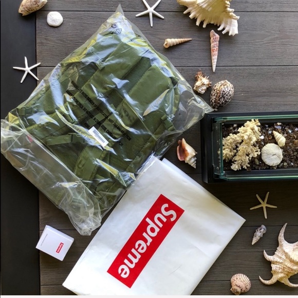 🔥🔥SUPREME- OLIVE BACKPACK🔥🔥 - Picture 5 of 8